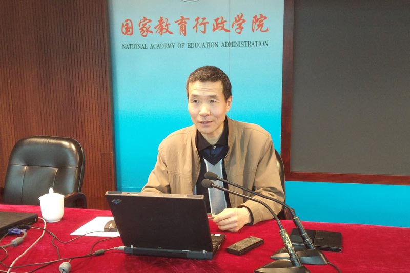 图为:中国药科大学党委副书记、纪委书记付恒升。