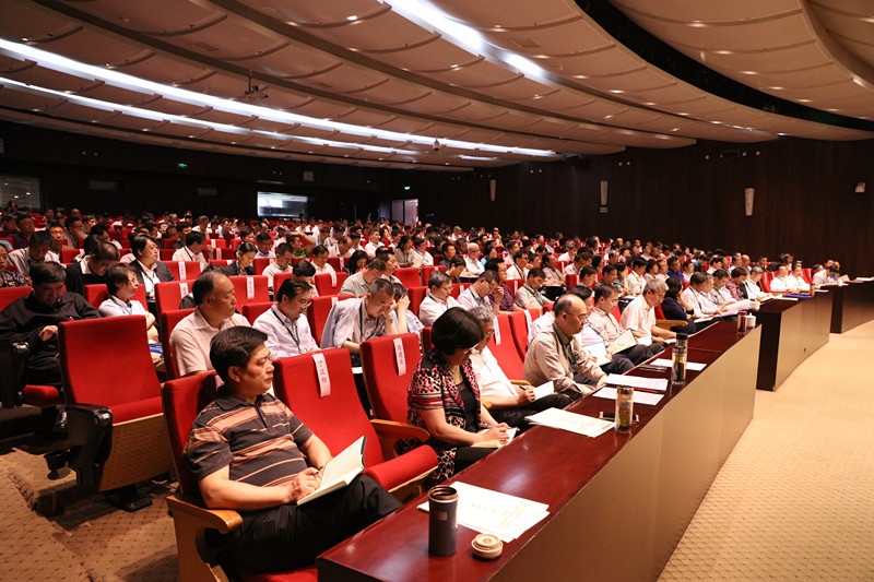 教育部直属高校和直属单位共277位主要负责人参加本次培训学习。（高艳青）