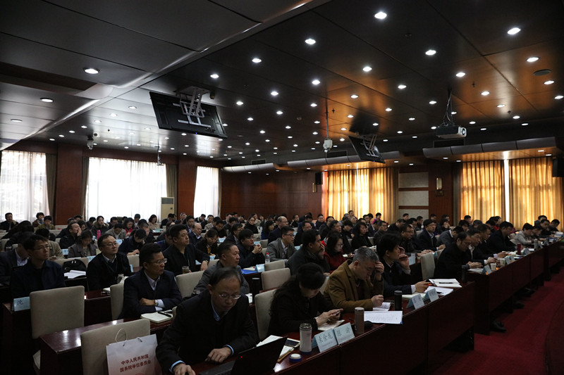 学员们认为本专题报告分析全面，思考深刻，对研究生教育工作具有很强的针对性和指导性。（李永贤）