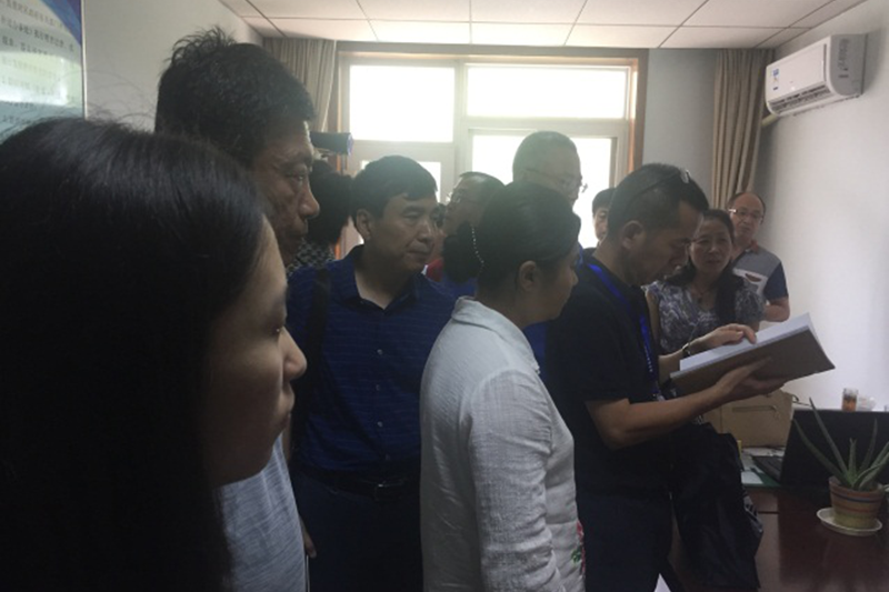 座谈会上，张海东致辞欢迎全体学员，并介绍了顺义区2015年义务教育均衡发展验收、2016年通过全国责任督学挂牌督导创新县验收的相关情况。李卫国详细介绍了顺义区责任督学挂牌督导的具体工作情况。