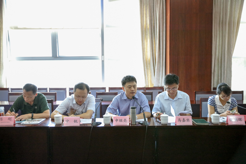 9月6日上午，教育部教材局副局长申继亮、基教司副司长马嘉宾、职成司综合处副处长宁锐，与学员座谈交流。