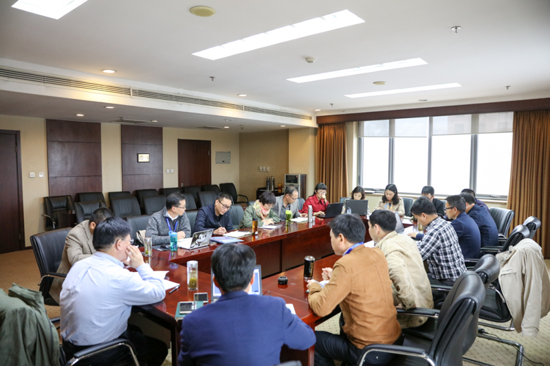 学员们感慨，报告提出的“牢牢掌握意识形态工作领导权”对高校进一步夯实党建、将党建优势转化为事业发展优势提出了更高要求，“大道之行，天下为公”的号召为边疆高校工作的干部继续扎根边疆、埋头苦干坚定了决心和勇气！