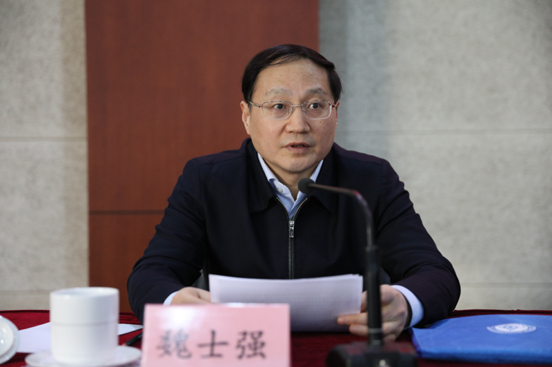 教育部直属机关党委常务副书记魏士强主持开班式。