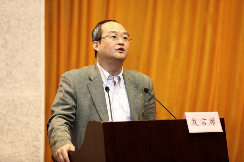 第53期高校中青年干部培训班学员、中国科学技术大学信息科学技术学院院长吴枫教授做了题为“一流学科与人才培养——中科大人工智能本科培养体系建设”的主旨演讲。