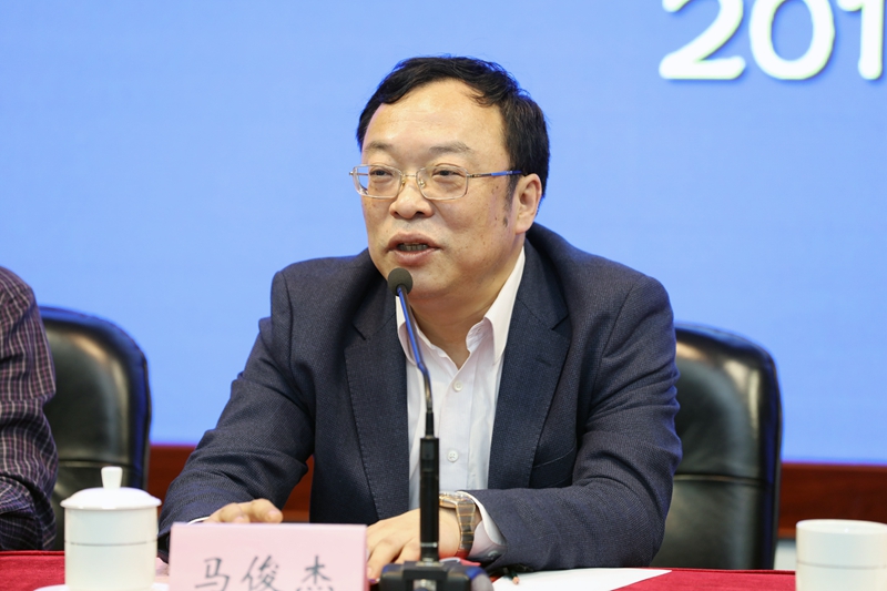 马俊杰在结业式讲话中指出，北京大学专门举办“中层正职干部学习贯彻党的十九大精神集中轮训培训班”是落实教育部党组有关通知精神的重要举措，在全国高等教育战线发挥了示范引领作用。他希望，大家认真学习贯彻习近平新时代中国特色社会主义思想，按照郝平书记、林建华校长要求，结合本院系、本部门工作实际，写好奋进之笔，成就得意之作，使北京大学早日走进世界高等教育舞台中央；大家充分发挥自己的学术优势和资源优势，一如既往地支持教育行政学院的发展，有机会能作为学院的教员来为学员授课，成为学院不在编的教师队伍，帮助学院进一步提升教育干部培训质量。