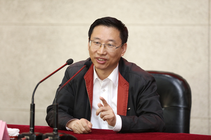 开班式后，教育部综合改革司司长刘自成为全体学员作了“学习贯彻习近平新时代中国特色社会主义思想，深入推进教育领域综合改”》的专题报告。