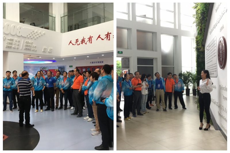 下午,学员们现场考察了天津轻工职业技术学院的鲁班工坊体验馆和GF中心,天津商务职业学院的全国职业技能大赛博物馆,天津机电职业技术学院的全国VST工程实践创新研究院、国家职业教育教学资源开放与制作中心、国赛对接世赛基地等场馆。 下午,学员们现场考察了天津轻工职业技术学院的鲁班工坊体验馆和GF中心,天津商务职业学院的全国职业技能大赛博物馆,天津机电职业技术学院的全国VST工程实践创新研究院、国家职业教育教学资源开放与制作中心、国赛对接世赛基地等场馆。