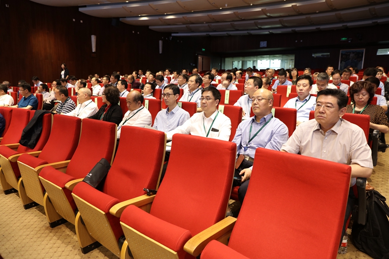 学员们纷纷表示，杜占元局长的报告立意深远，启人深思，对于大家更好地了解和把握人工智能技术发展对现代教育所产生的重要而深刻的影响很有帮助，作为高校或地方科技工作负责同志，一定会进一步深化认识，加深理解，更好地指导和做好今后的教育工作和科技工作，助力创新型国家建设。（供稿：学校管理教研部 杨中超；摄影：图书信息技术部 于荣壮）
