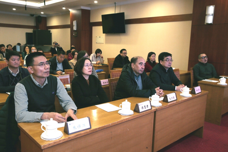 学院党委书记、常务副院长侯慧君，副院长毛力提，副书记、纪委书记朱保江，副院长王治军，全体中层干部和专兼职教师参加宣讲会。