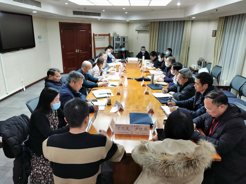 五组全体学员交流研讨。召集人：辽宁省教育厅中小学党建处副处长张罡。