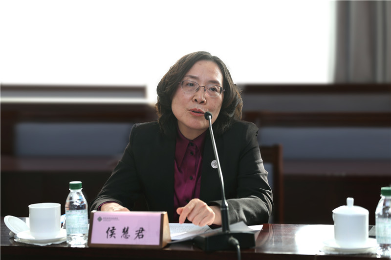 侯慧君在致辞中表示，国家教育行政学院是教育部唯一一所国家级教育干部培训院校，为国家培养了大量杰出人才和关键干部，对国家教育事业改革发展具有举足轻重的影响；腾讯公司作为具有全球影响力和竞争力的科技企业，长期投身于教育事业，运用新一代信息技术推动教育行业智慧升级，在业界也具有重要影响力。两个在各自行业中具有领先地位的单位，在“两个一百年”奋斗目标的历史交汇期开启战略合作，是强强联合和优势互补，是顺应时代发展潮流、把握发展机遇的战略抉择；两家的合作对开拓教育系统干部教育培训新模式、新路径，共同打造“新一代信息技术+干部教育培训”的新生态，具有非常重要的战略价值和时代意义。随着新时代教育强国建设和信息技术的不断发展，双方必将迎来更为广阔的合作空间。