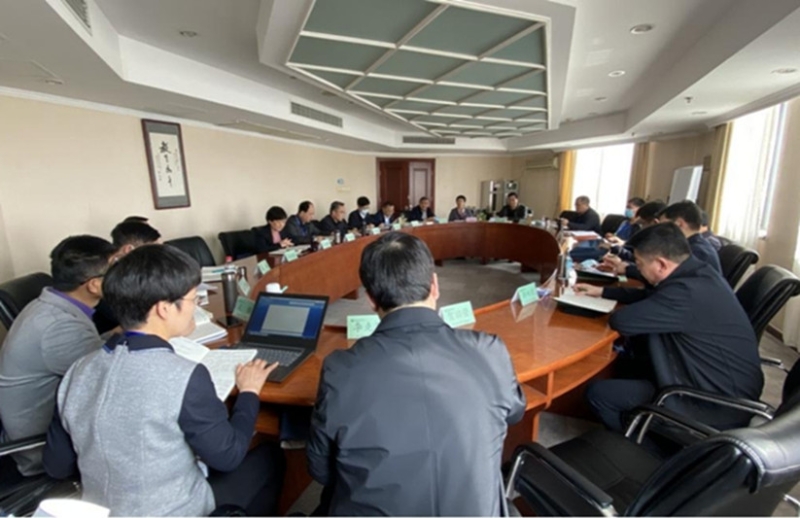 学员们在个人自学的基础上,结合高校工作实际、自身工作实践和一周学习所思所想,畅谈了学习体会,分享了心得感悟,围绕做好高校党建工作、勇担立德树人使命、深化教育综合改革、推进学科建设等进行了深入研讨交流,进一步学深悟透习近平总书记教育重要论述的核心要义、精神实质、丰富内涵和实践要求。 学员们在个人自学的基础上,结合高校工作实际、自身工作实践和一周学习所思所想,畅谈了学习体会,分享了心得感悟,围绕做好高校党建工作、勇担立德树人使命、深化教育综合改革、推进学科建设等进行了深入研讨交流,进一步学深悟透习近平总书记教育重要论述的核心要义、精神实质、丰富内涵和实践要求。