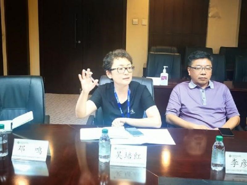 通过此次临时党支部学习活动，全体学员将更加紧密地团结在以习近平同志为核心的党中央周围，进一步增强“四个意识”，坚定“四个自信”，做到“两个维护”，立足本职岗位作出更大贡献，以实际行动喜迎二十大胜利召开！


（供稿：留服中心档案管理处处长张海霞； 学生中心招生服务处副处长 胡广飞；中国教育电视台财务部副主任 陈栋；离退休干部局老部长秘书室主任夏晖。审核：班主任党建与思政教研部 田岚洁）

