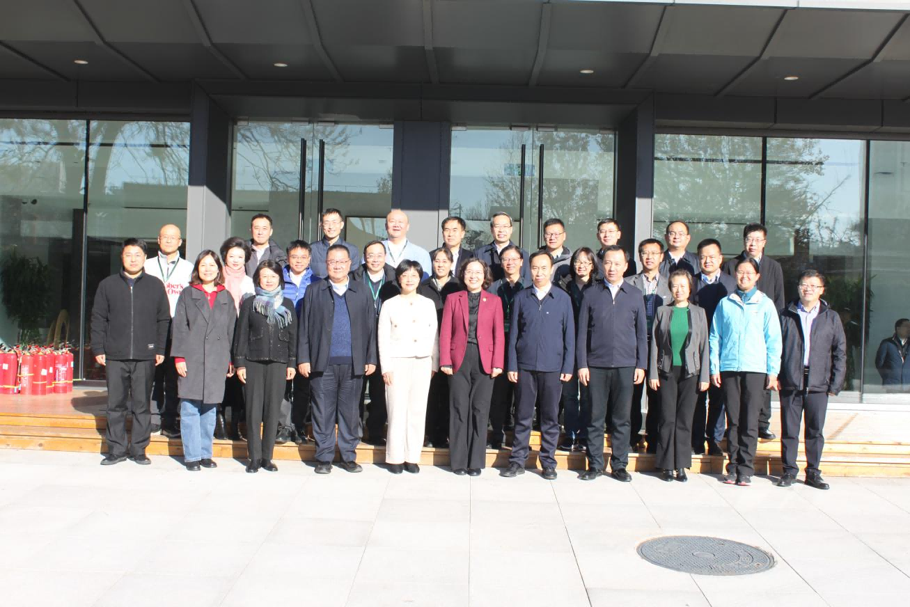 图片 2(1) 图片 2(1)